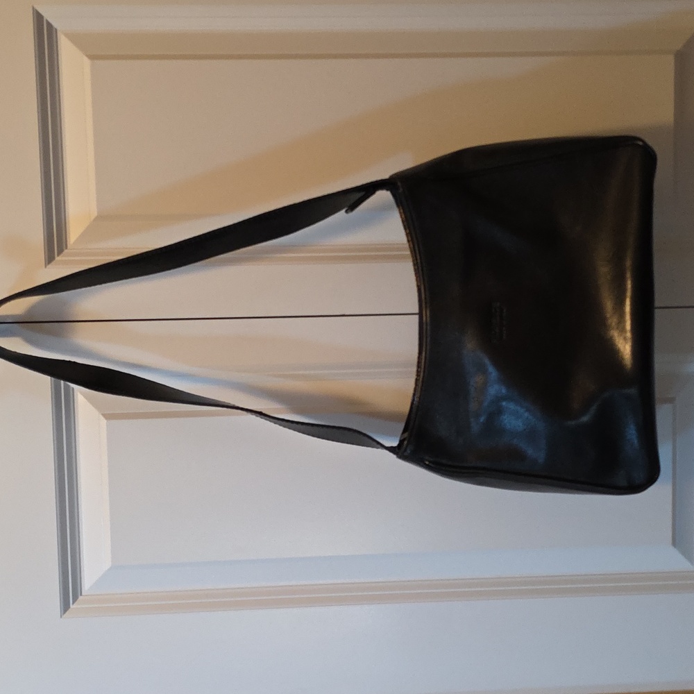 FLORENCE Made in Italy Vintage stiff leather feel shoulder bag purse⚘️